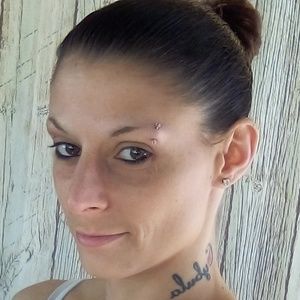 Meet your Posher, Christy